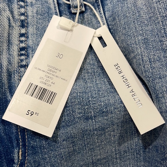 Dynamite Cindy Cigarette Jeans Size 30 - Picture 5 of 6